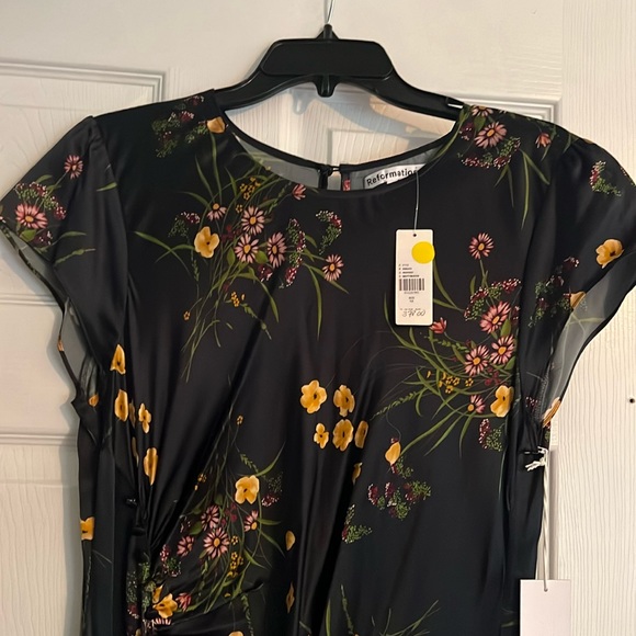 COPY - This stunning stretch silk long maxi is just gorgeous with tags - Picture 1 of 6